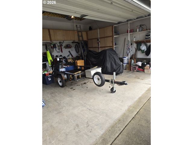 963 CROCKER St, Coos Bay, OR 97420