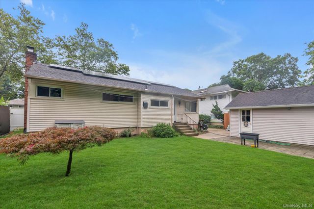480 Richmond Road, East Meadow, NY 11554