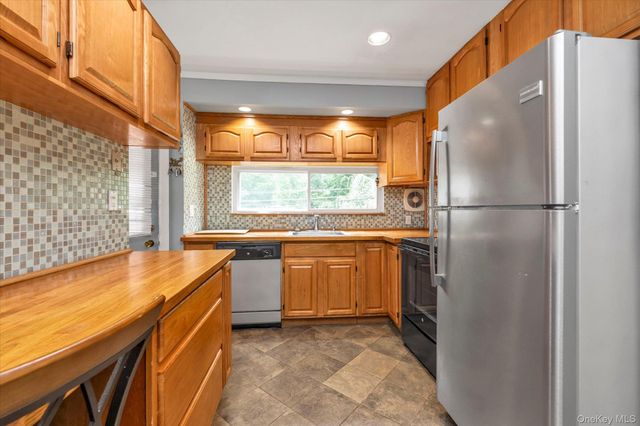 480 Richmond Road, East Meadow, NY 11554