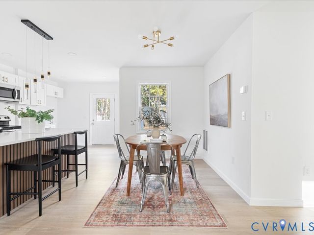 807 Hamilton Ave, Colonial Heights, VA 23834