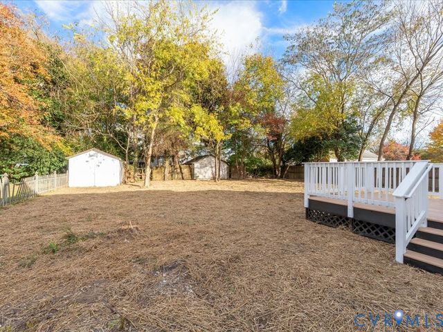 807 Hamilton Ave, Colonial Heights, VA 23834