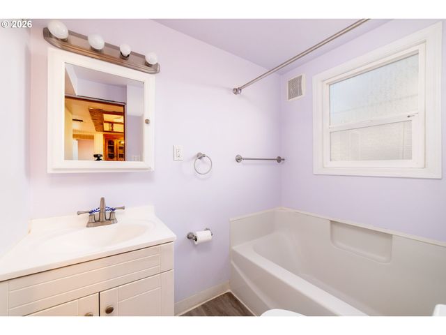 5355 Se BYBEE Blvd, Portland, OR 97206