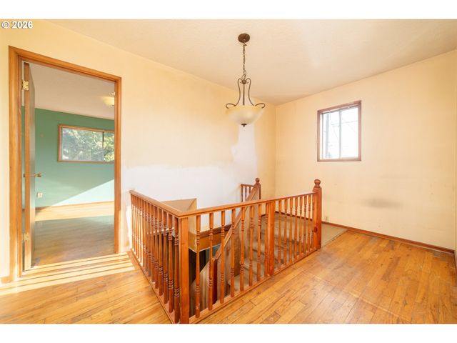 5355 Se BYBEE Blvd, Portland, OR 97206