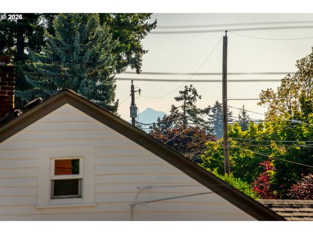 5355 Se BYBEE Blvd, Portland, OR 97206
