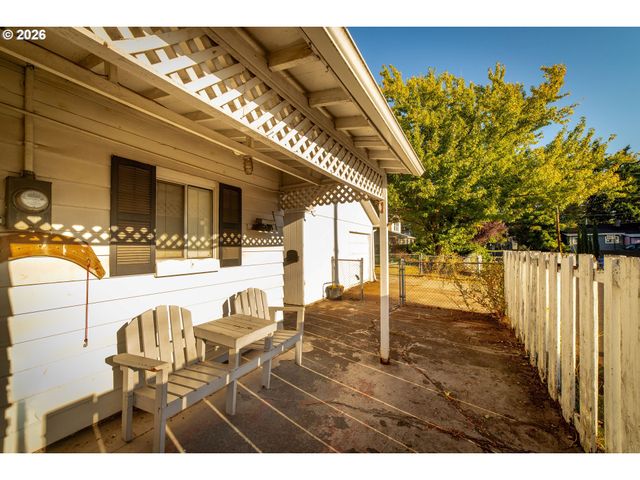 5355 Se BYBEE Blvd, Portland, OR 97206