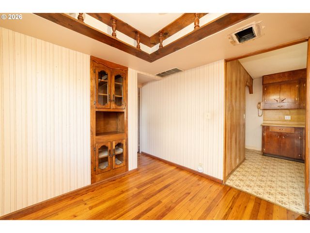 5355 Se BYBEE Blvd, Portland, OR 97206