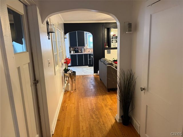 721 Ballantyne Road, Syracuse, NY 13207