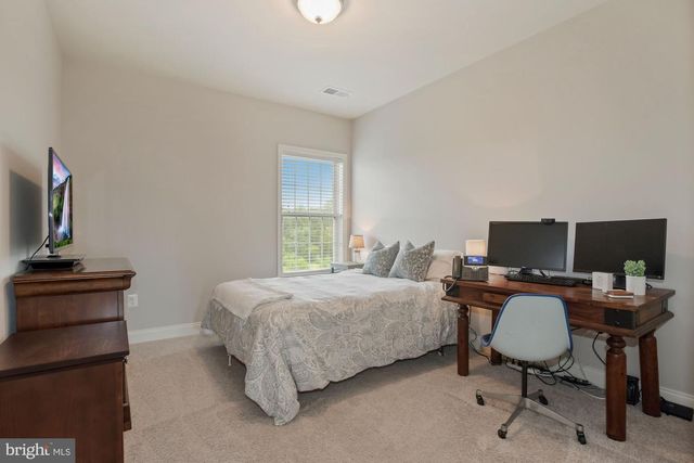 43226 TRAPPE MEADOWS TER, Ashburn, VA 20148