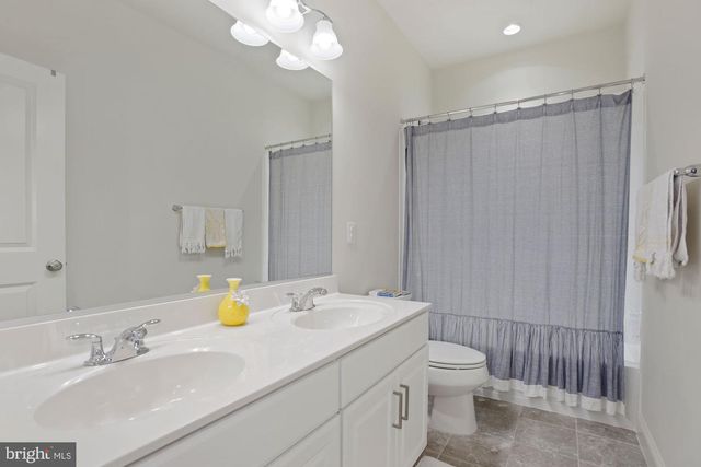 43226 TRAPPE MEADOWS TER, Ashburn, VA 20148