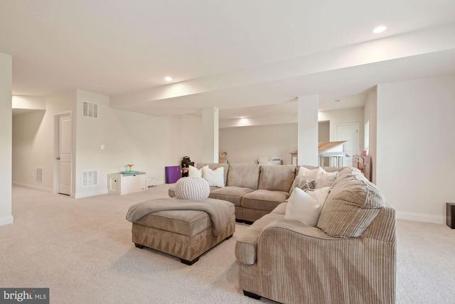 43226 TRAPPE MEADOWS TER, Ashburn, VA 20148