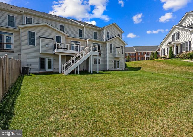 43226 TRAPPE MEADOWS TER, Ashburn, VA 20148