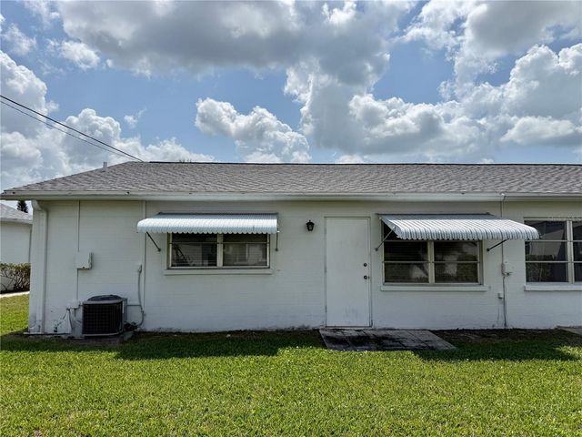2217 HOPKINS DRIVE W, Bradenton, FL 34207