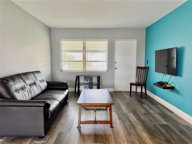 2217 HOPKINS DRIVE W, Bradenton, FL 34207