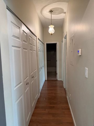 71 Princeton Street 204, Chelmsford, MA 01863