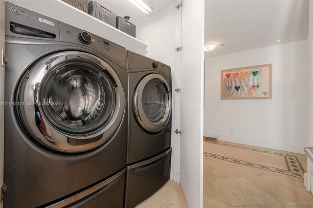 19707 E Turnberry Way 5E, Aventura, FL 33180