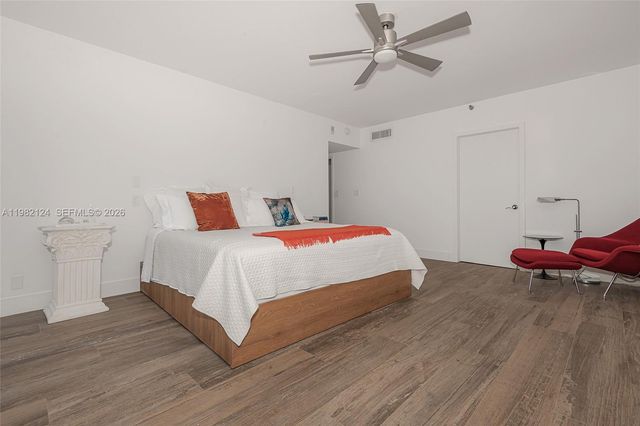 19707 E Turnberry Way 5E, Aventura, FL 33180