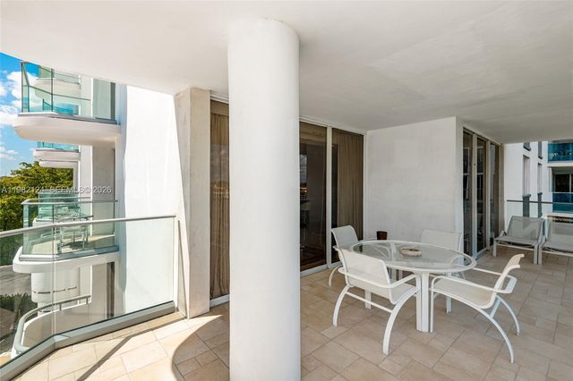 19707 E Turnberry Way 5E, Aventura, FL 33180