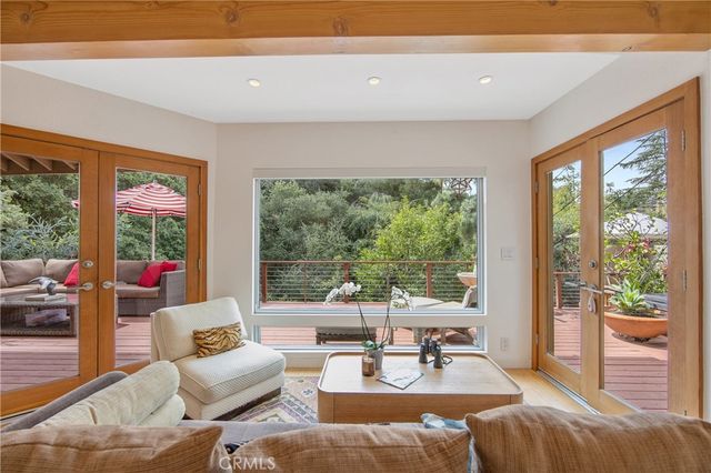 4109 Empis Street, Woodland Hills, CA 91364