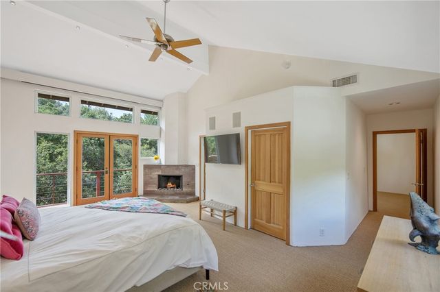 4109 Empis Street, Woodland Hills, CA 91364