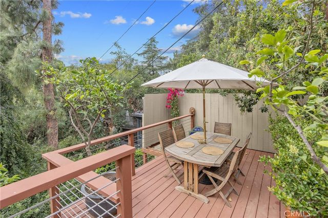 4109 Empis Street, Woodland Hills, CA 91364