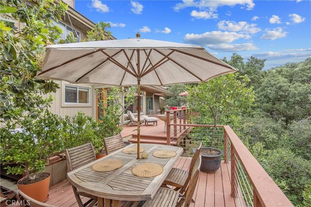 4109 Empis Street, Woodland Hills, CA 91364