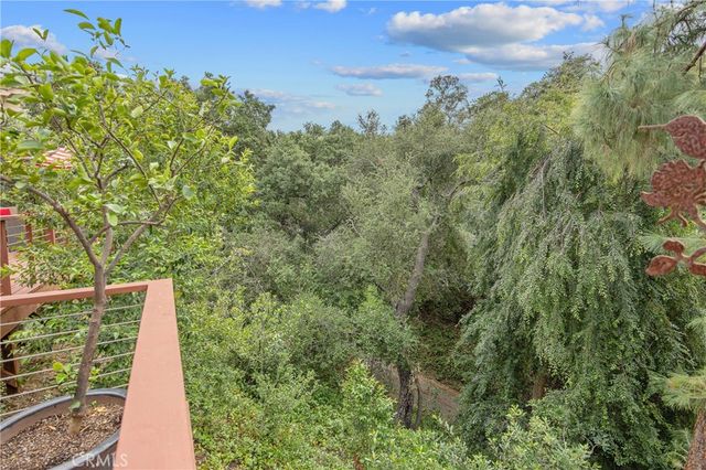4109 Empis Street, Woodland Hills, CA 91364