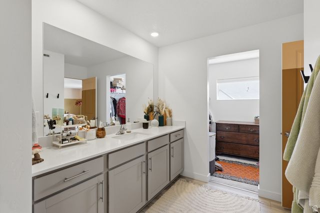 2031 N GOLDEN RUBY DR, Saratoga Springs, UT 84045