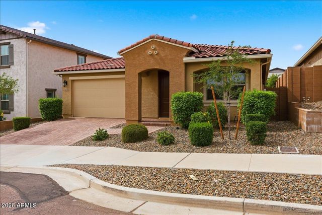 4418 W Palace Station Road, Phoenix, AZ 85087