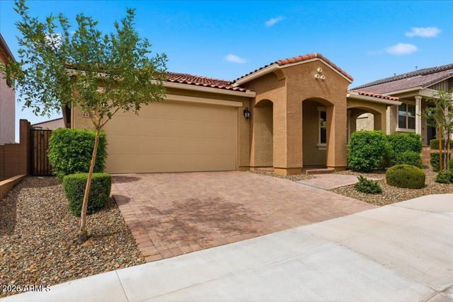 4418 W Palace Station Road, Phoenix, AZ 85087