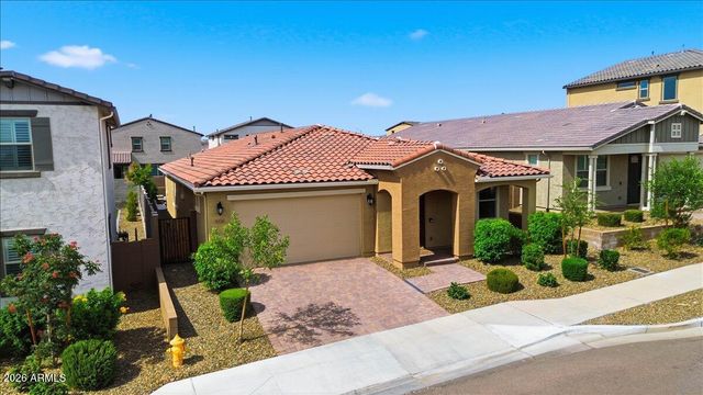4418 W Palace Station Road, Phoenix, AZ 85087