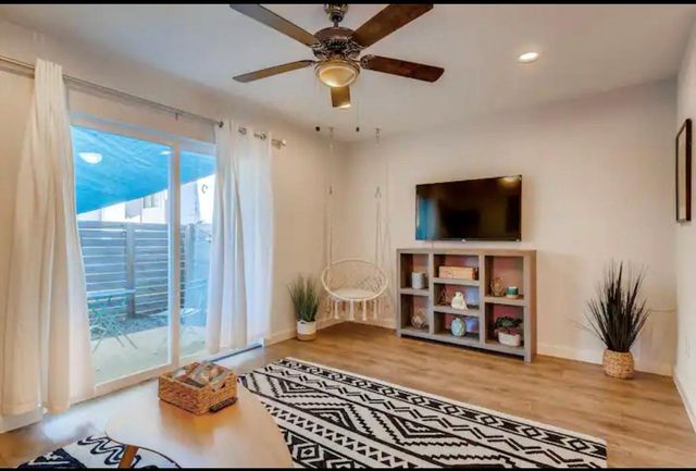 3810 Southway DR 102, Austin, TX 78704