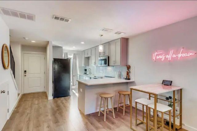 3810 Southway DR 102, Austin, TX 78704