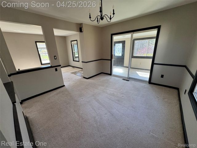 148 Marion Avenue, Waterford Charter Township, MI 48328