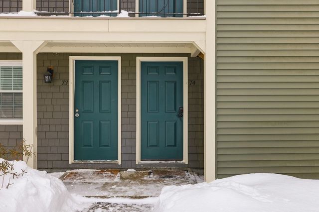 93 Henry Law Ave Unit 74, Dover, NH 03820