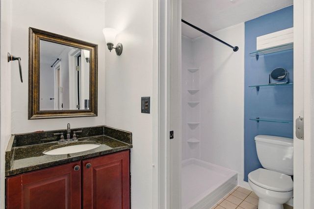 93 Henry Law Ave Unit 74, Dover, NH 03820