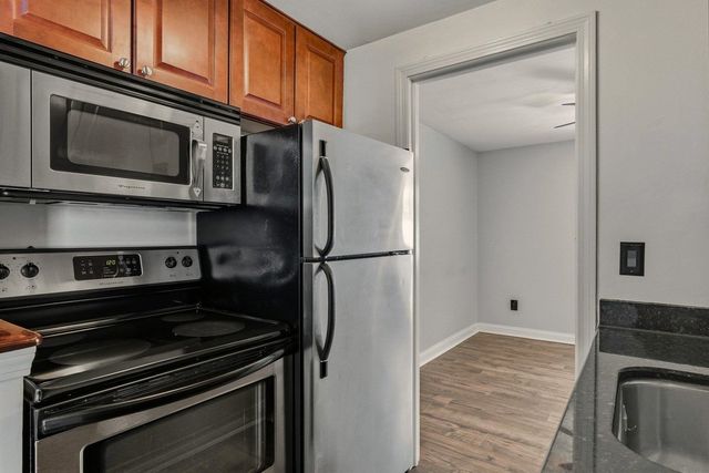 93 Henry Law Ave Unit 74, Dover, NH 03820