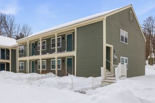 93 Henry Law Ave Unit 74, Dover, NH 03820