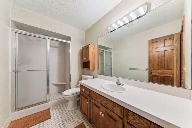 10752 Mount Curve Road, Eden Prairie, MN 55347