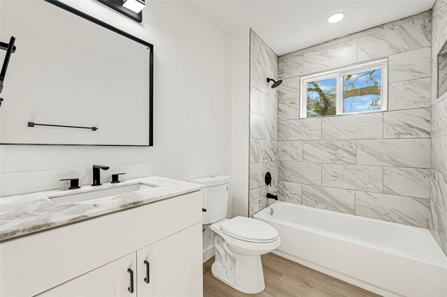 3902 Cedar Gardens Drive, Houston, TX 77082