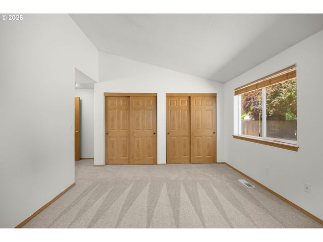 129 Ne LENOX St, Hillsboro, OR 97124