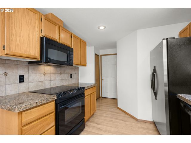 129 Ne LENOX St, Hillsboro, OR 97124