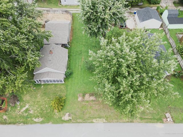 603 Newton Street, Edwardsville, KS 66111