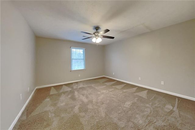 2839 Mountbery Drive, Snellville, GA 30039