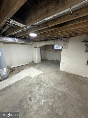4824 N CARLISLE ST, Philadelphia, PA 19141