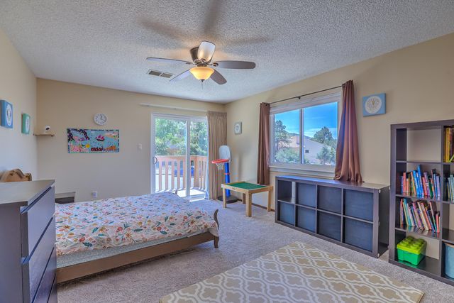 4719 Glenwood Hills Drive NE, Albuquerque, NM 87111