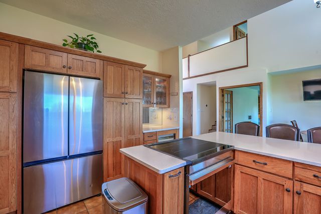 4719 Glenwood Hills Drive NE, Albuquerque, NM 87111