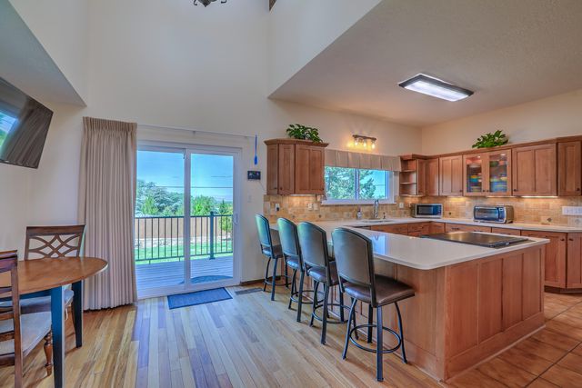4719 Glenwood Hills Drive NE, Albuquerque, NM 87111