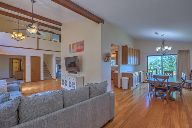 4719 Glenwood Hills Drive NE, Albuquerque, NM 87111