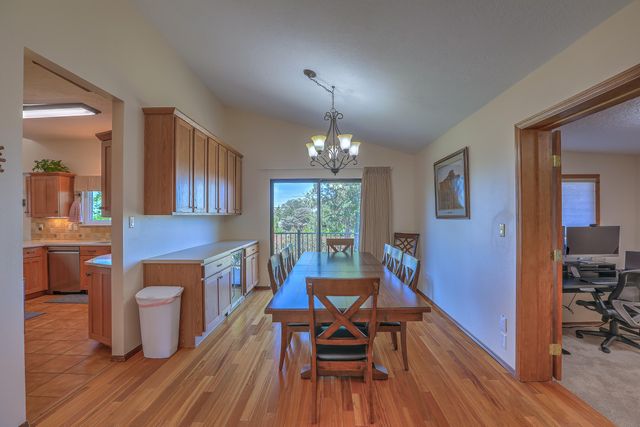 4719 Glenwood Hills Drive NE, Albuquerque, NM 87111
