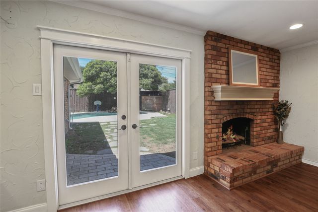1113 Mossvine Drive, Plano, TX 75023